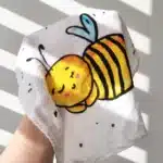 magisches handtuch mit bienen